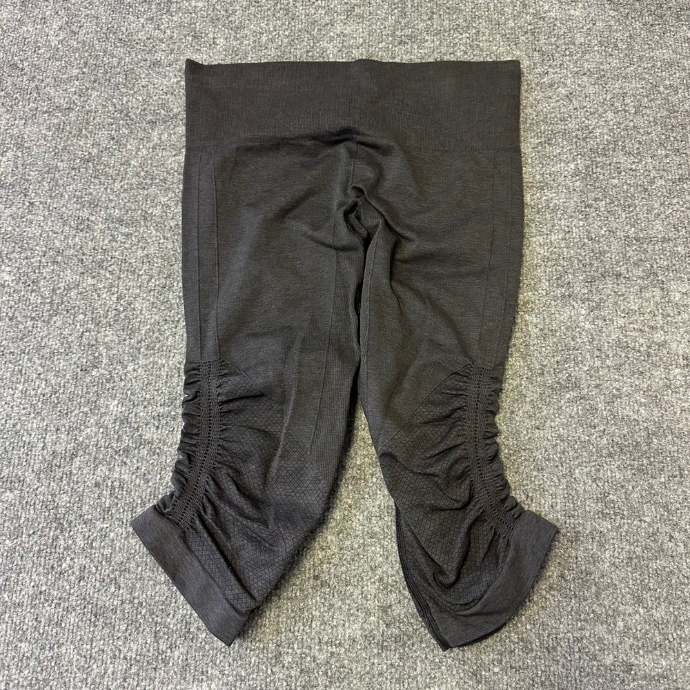 Lululemon Leggings Womens Size 4 Grey Ebb to Street Ruched Crop High Rise Yoga